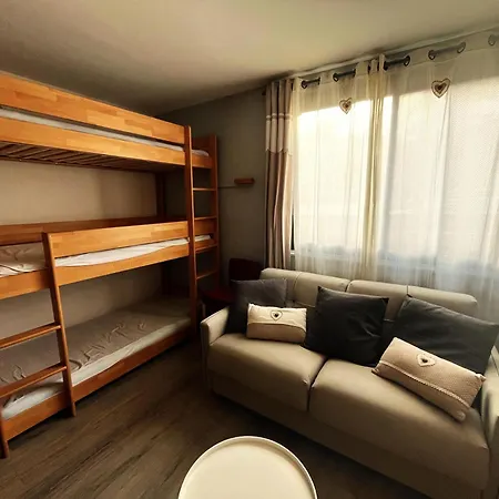 L'armazan - Pieds De Piste Plat D'adet * Saint-Lary-Soulan