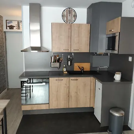 L'armazan - Pieds De Piste Plat D'adet *